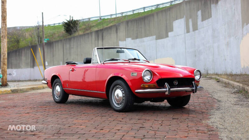 1973 FIAT 124 Spider