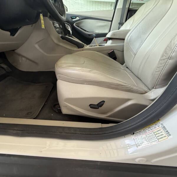 2012 Ford Focus SEL