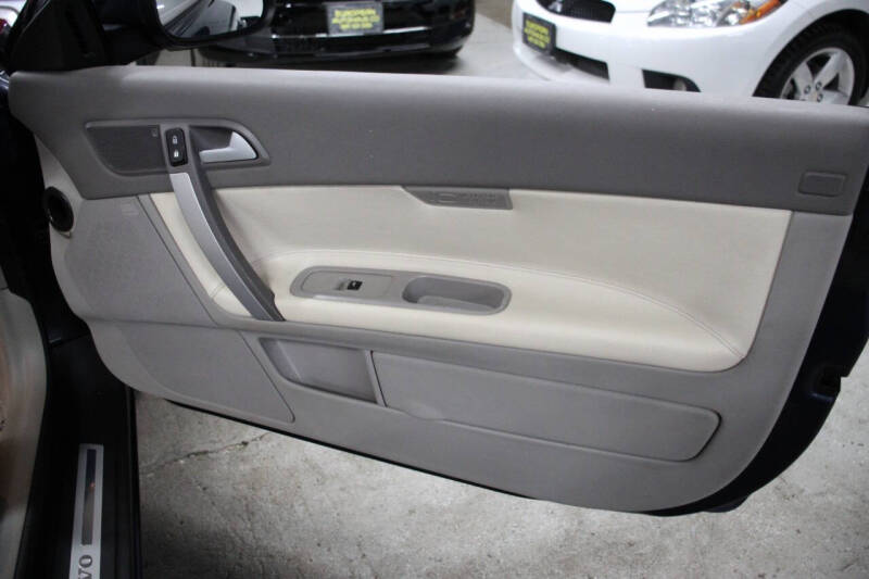 2012 Volvo C70 T5 Premier Plus