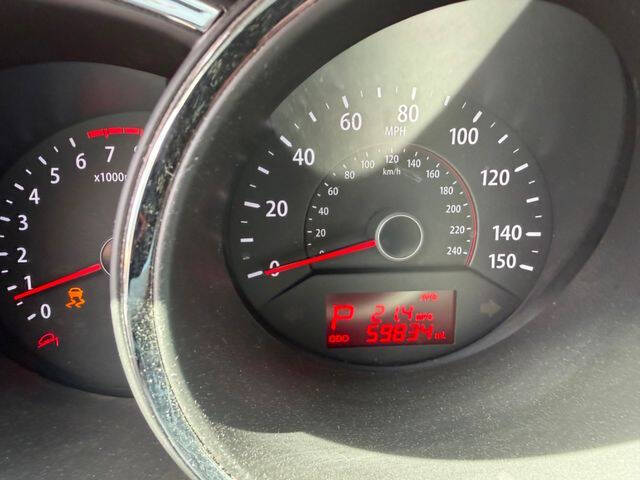 2012 Kia Sorento LX