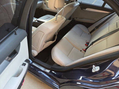 2010 Mercedes-Benz C-Class C 300 Sport