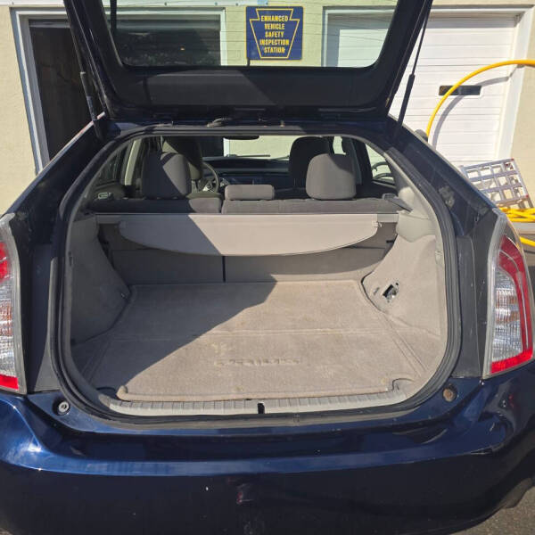 2012 Toyota Prius One