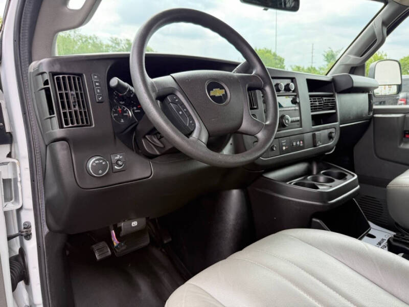 2018 Chevrolet Express 2500