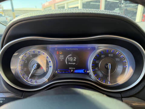 2021 Chrysler 300 Touring