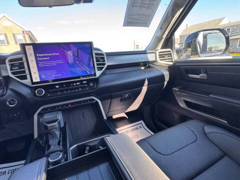 2023 Toyota Tundra SR5