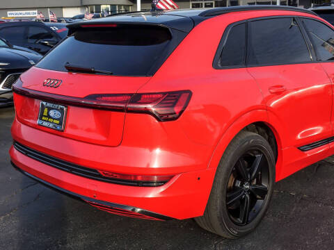 2019 Audi e-tron quattro Premium Plus