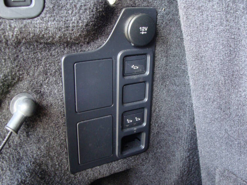 2020 Land Rover Discovery Landmark Edition