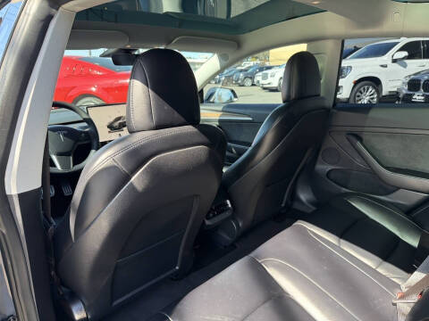 2022 Tesla Model 3 Performance