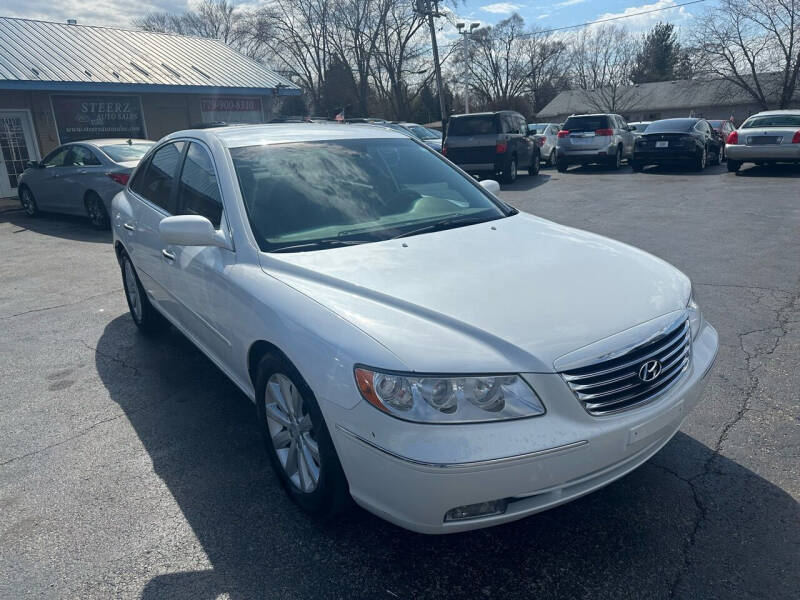 2009 Hyundai Azera for sale at Steerz Auto Sales in Frankfort IL