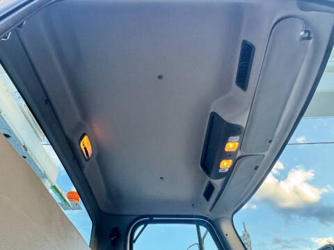 2016 Freightliner M2 106