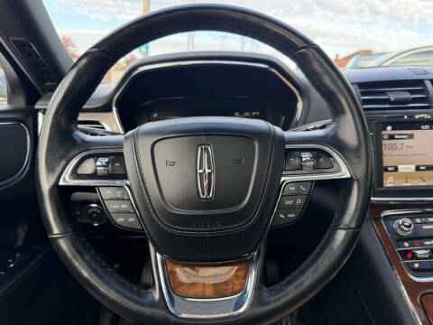 2017 Lincoln Continental Select
