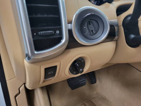 2012 Porsche Cayenne Tiptronic