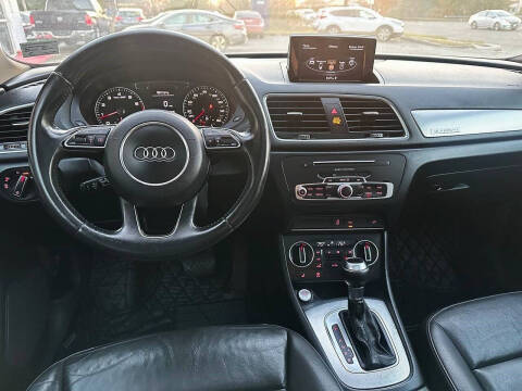 2016 Audi Q3 2.0T quattro Premium Plus
