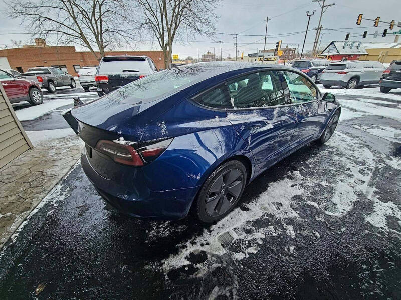 2021 Tesla Model 3 Standard Range Plus