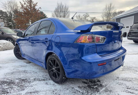 2017 Mitsubishi Lancer ES