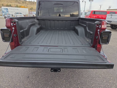 2021 Jeep Gladiator Willys Sport