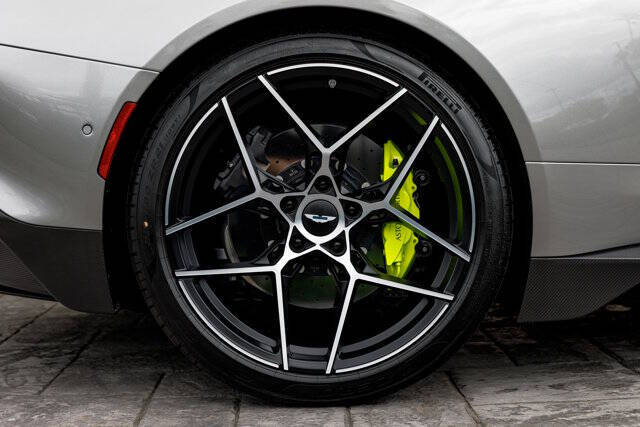 2025 Aston Martin Vanquish