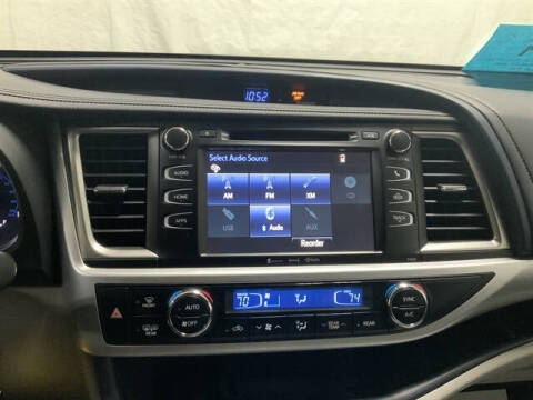 2018 Toyota Highlander LE