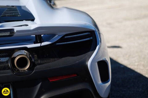 2016 McLaren 675LT Spider