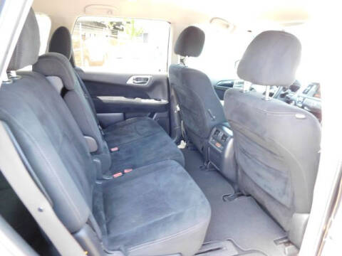 2013 Nissan Pathfinder S