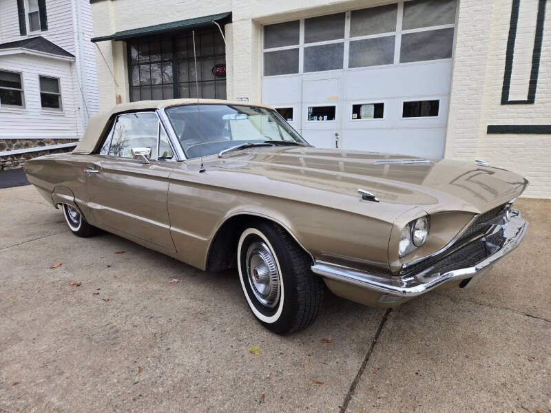 1966 Ford Thunderbird