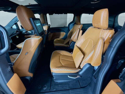 2026 Chrysler Pacifica Pinnacle