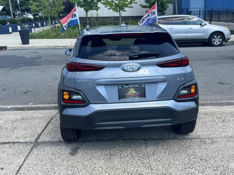 2021 Hyundai Kona SEL Plus
