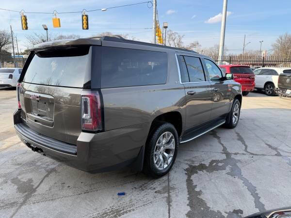 2016 GMC Yukon XL SLT