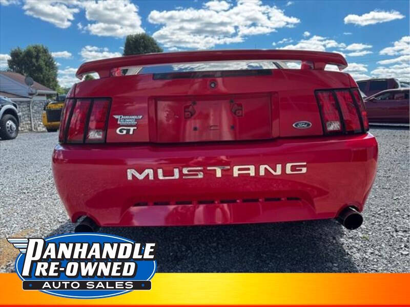 2003 Ford Mustang