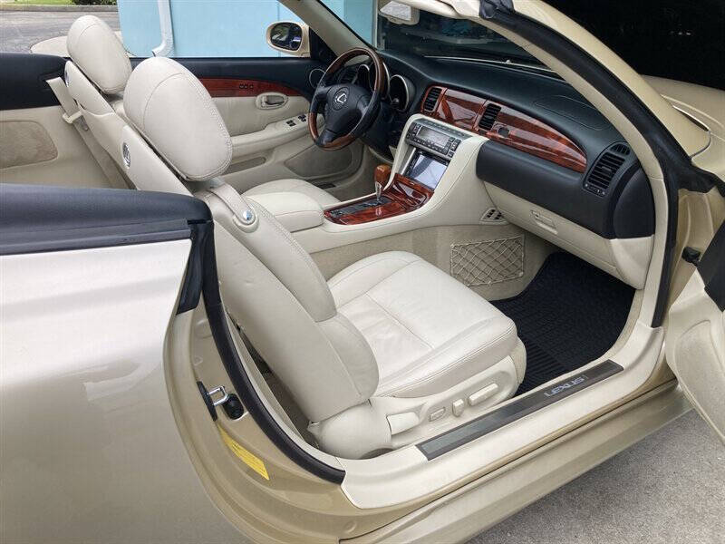 2007 Lexus SC 430