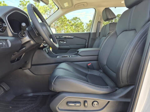 2025 Honda Pilot Touring