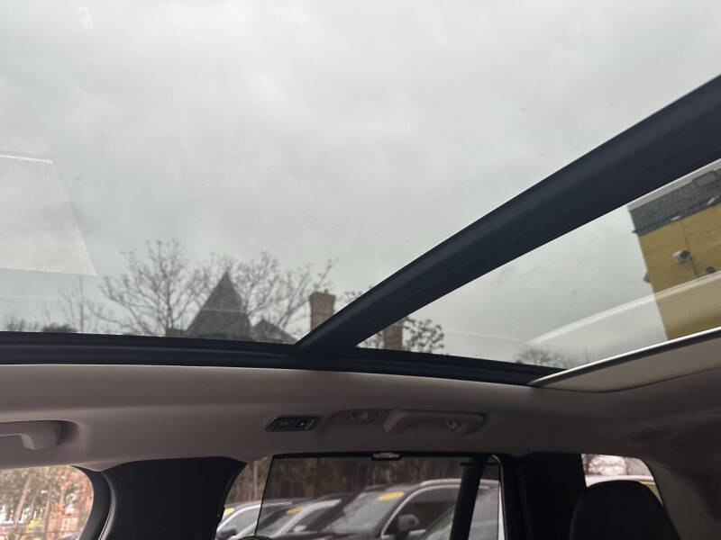 2017 Volvo XC90 T8 eAWD Inscription