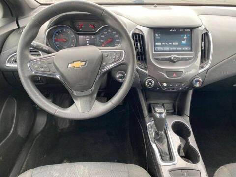 2018 Chevrolet Cruze LT Auto