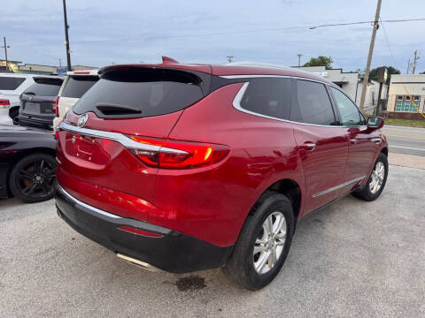 2020 Buick Enclave Essence