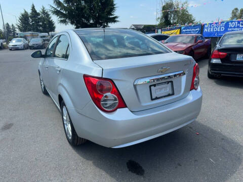 2012 Chevrolet Sonic LT