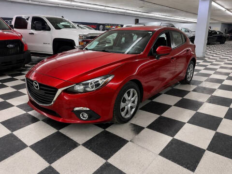 2016 Mazda MAZDA3 i Sport