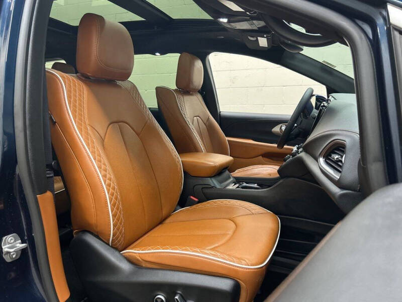 2024 Chrysler Pacifica Pinnacle