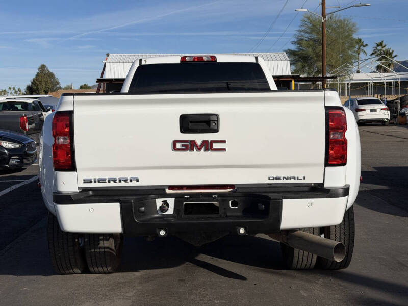 2015 GMC Sierra 3500HD Denali