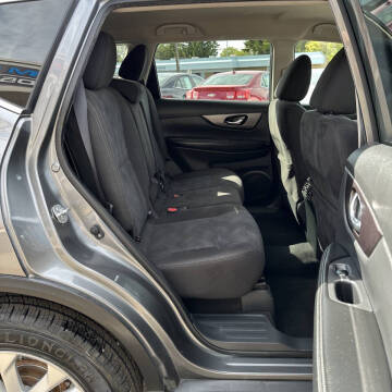 2015 Nissan Rogue SV