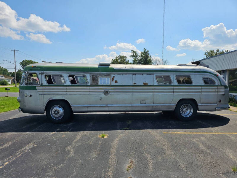 1948 Flxible Bus/RV