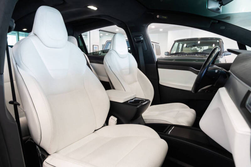 2016 Tesla Model X P90D