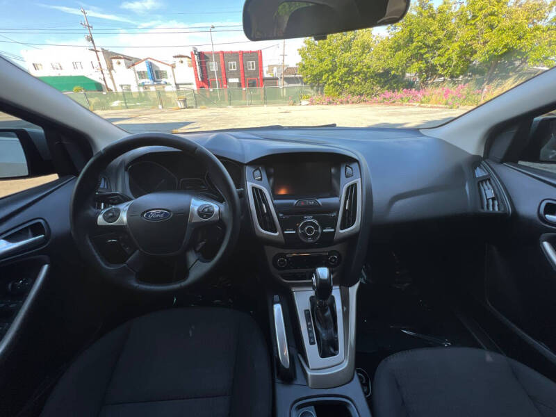 2012 Ford Focus SEL