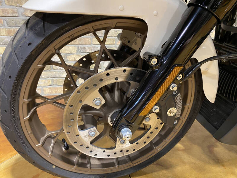 2023 Harley-Davidson Road Glide® ST
