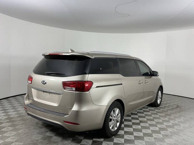 2016 Kia Sedona LX