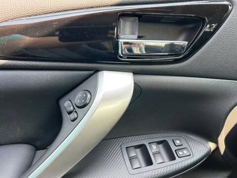 2025 Mitsubishi Eclipse Cross SE