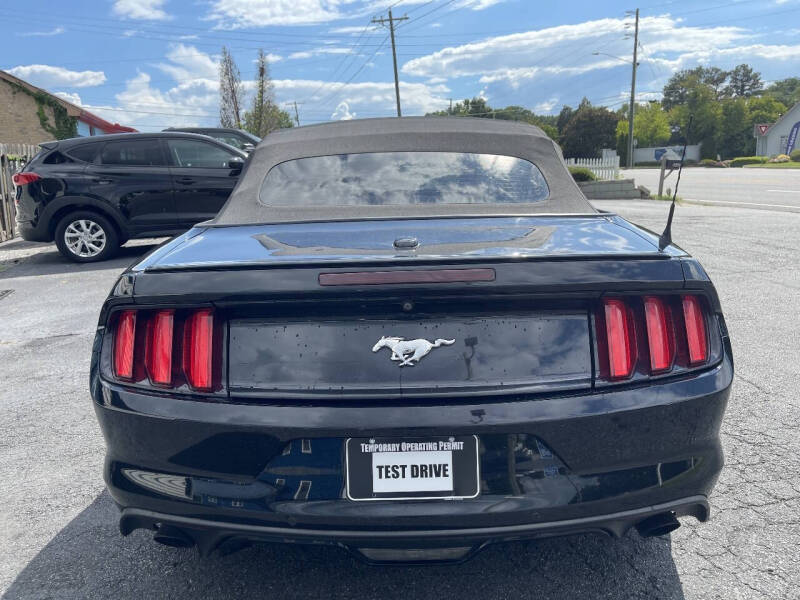 2017 Ford Mustang EcoBoost Premium