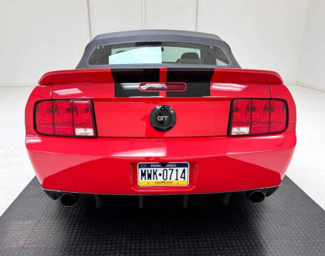 2005 Ford Mustang