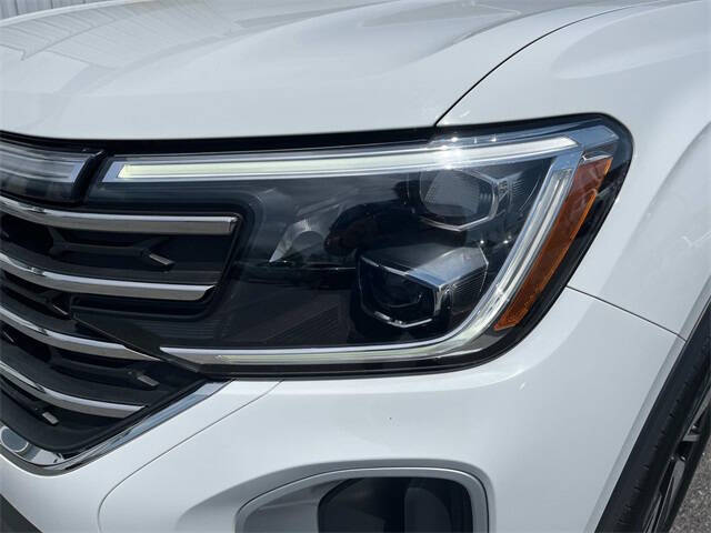 2024 Volkswagen Atlas SE