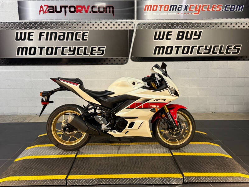 2022 Yamaha YZF-R3 for sale at AZautorv.com in Mesa AZ