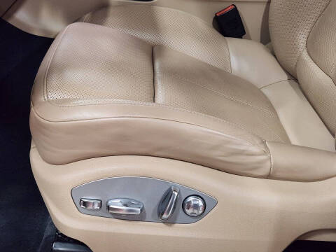 2022 Porsche Macan S